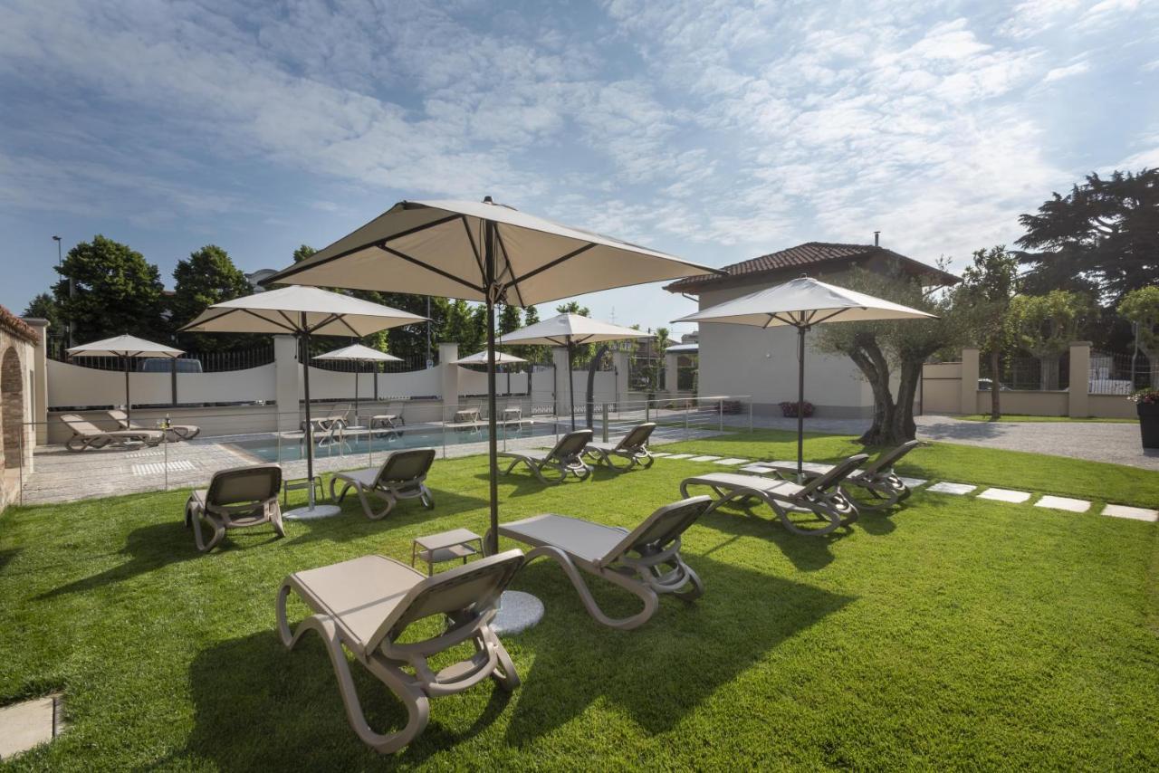 Villa Bernasconi Narzole ภายนอก รูปภาพ
