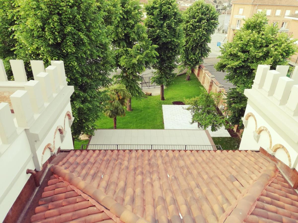 Villa Bernasconi Narzole ภายนอก รูปภาพ
